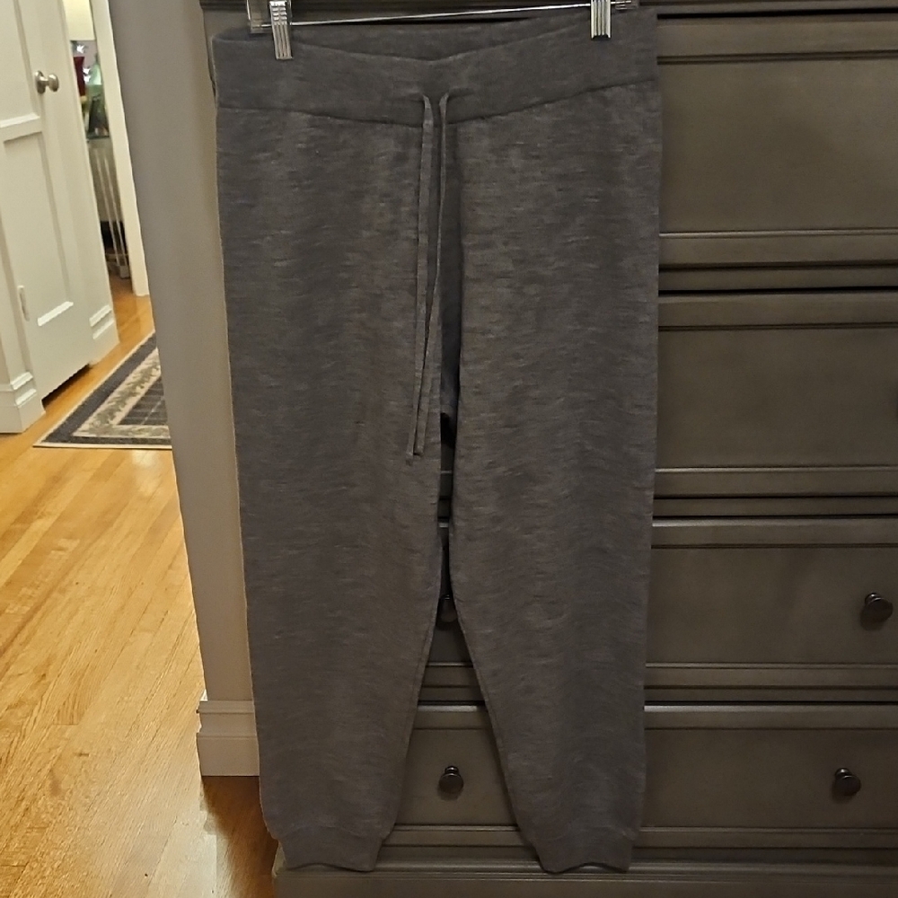 Alice + Olivia Gray Super Soft Wool Sweater Pants